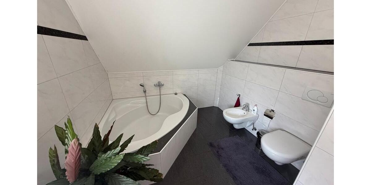 Einfamilienhaus Kleve - 5 Zimmer, 133 m&sup2;, 540.000&euro; | Angebot:27007670