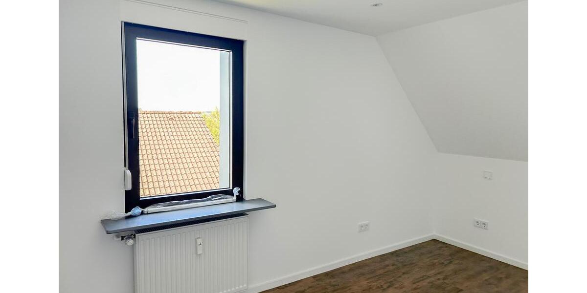 Etagenwohnung Steimel - 5 Zimmer, 158 m&sup2;, 1.100&euro; | Angebot:25269230