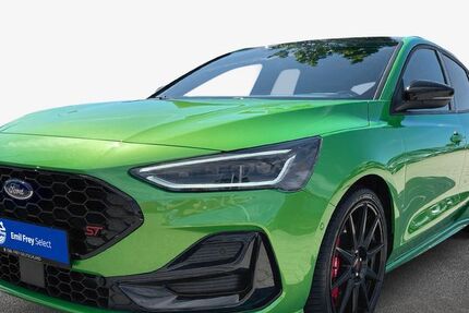 Ford Focus 12.492 km 34.450 € Leonberg 71229