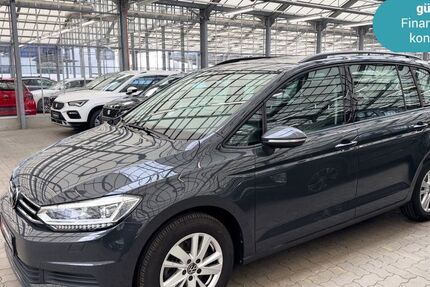 VW Touran 39.642 km 22.990 &euro; Ludwigsfelde (bei Berlin) 14974
