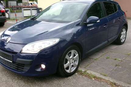 Renault Megane 138.000 km 3.950 &euro; Bremerhaven 27578