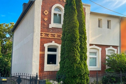 Familiengerechte Doppelhaushälfte mit großzügigem Wohnbereich - Haus Magdeburg Magdeburg - Ottersleben | Angebot:27505689