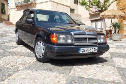 Mercedes-Benz 300 165.000 km 15.900 &euro; Burgstetten 71576