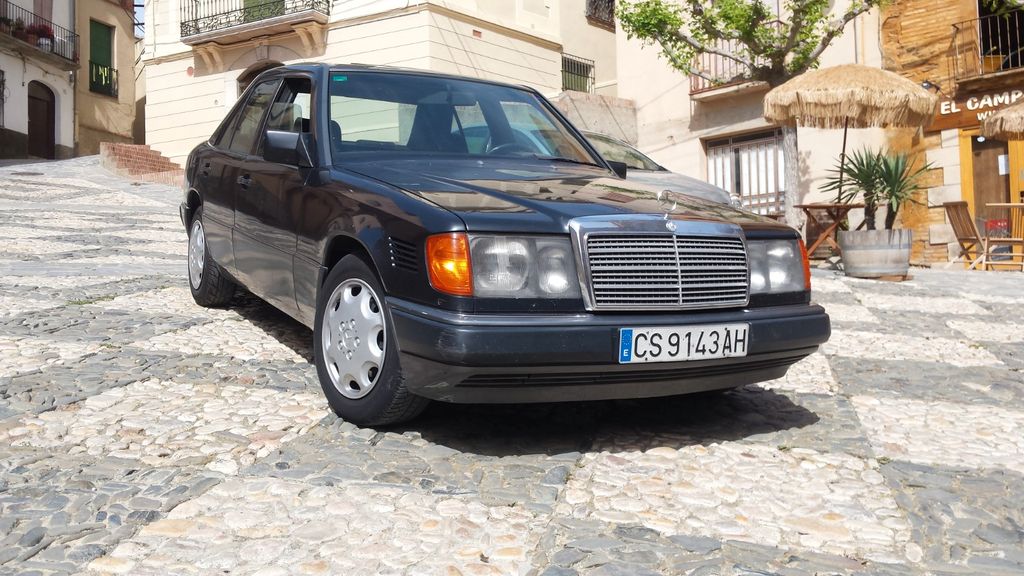 Mercedes-Benz 300 165.000 km 15.900 &euro; Burgstetten 71576