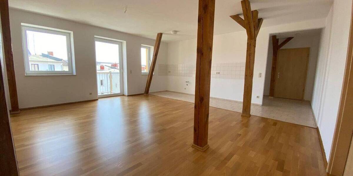 Etagenwohnung Stralsund Frankenvorstadt - 2 Zimmer, 65 m&sup2;, 620&euro; | Angebot:26244328