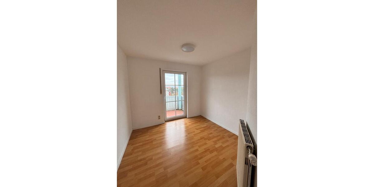 Etagenwohnung Weinböhla - 3 Zimmer, 65 m&sup2;, 785&euro; | Angebot:24791494
