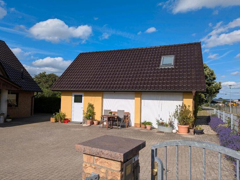 schönes Einfamilienhaus mit viel Platz zimmer