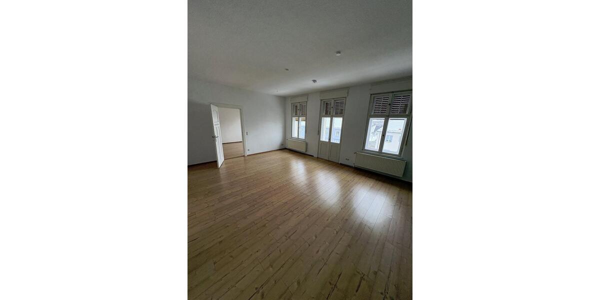 Etagenwohnung Jüterbog - 3 Zimmer, 90 m&sup2;, 810&euro; | Angebot:22866198