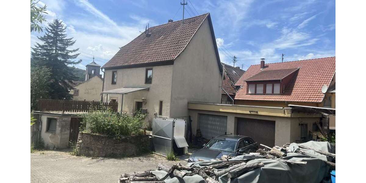 Einfamilienhaus Tauberbischofsheim / Distelhausen Distelhausen - 4 Zimmer, 120 m&sup2;, 125.000&euro; | Angebot:27014197