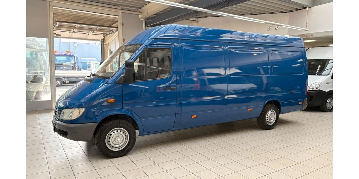 Mercedes-Benz Sprinter 173.000 km 6.900 &euro; Dortmund 44339