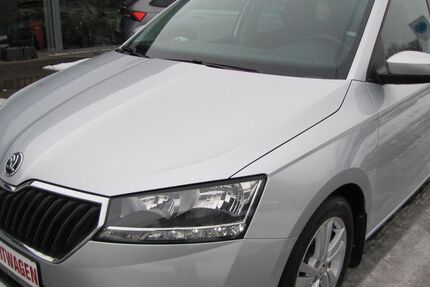Skoda Fabia 12.650 km 16.990 &euro; Altenburg 04600