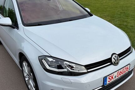 VW Golf 129.000 km 13.999 &euro; HALLE 06116