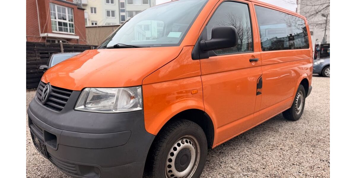 VW T5 Transporter 260.000 km 2.950 &euro; Köln 50674