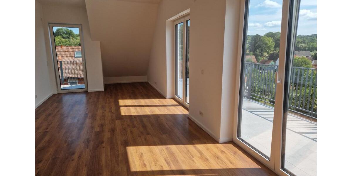 NeubauGeschmackvolle 3-Zimmer-Penthouse Wohnung Terrass+ Aufzug 3 zimmer