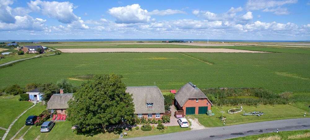 Haus zum Kaufen in Pellworm 699.000 € 200 m²