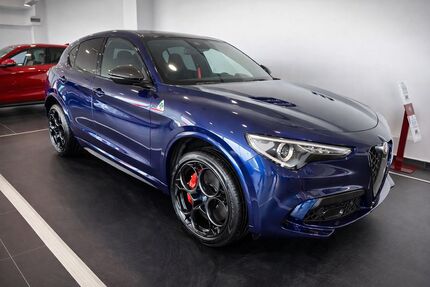 Alfa Romeo Stelvio 22.000 km 92.500 &euro; München 80336