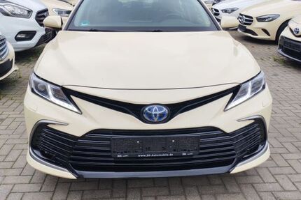 Toyota Camry 231.000 km 16.990 &euro; Hamburg 20537