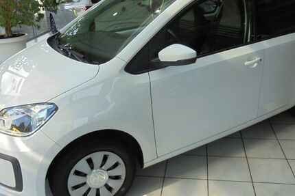VW up! 131.319 km 7.699 &euro; Wittmund 26409
