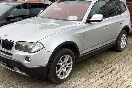 BMW X3 206.000 km 7.900 &euro; Cloppenburg 49661