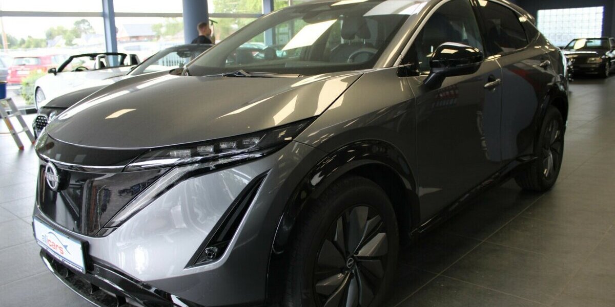 Nissan Ariya 87 kWh Advance Pack 3.805 km 33.980 &euro; Euskirchen 53881