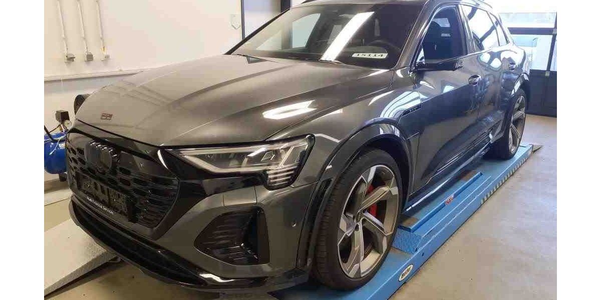 Audi SQ8 e-tron 76.000 km 64.990 &euro; Bad Langensalza 99947