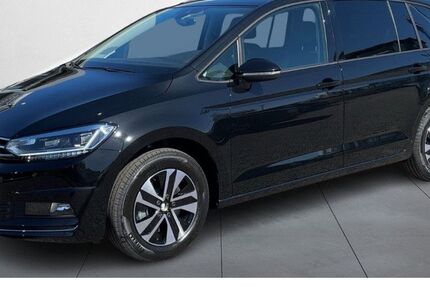 VW Touran 5.000 km 52.850 &euro; Dresden 01169