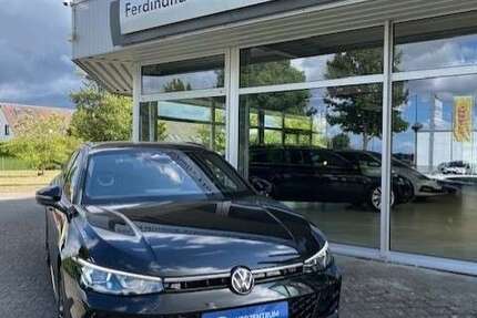 VW Passat Variant 1.501 km 47.490 &euro; Demmin 17109