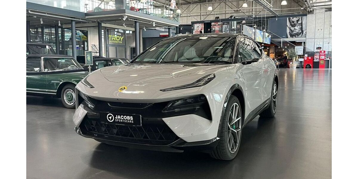 Lotus Eletre 9.990 km 97.980 &euro; Eschweiler 52249