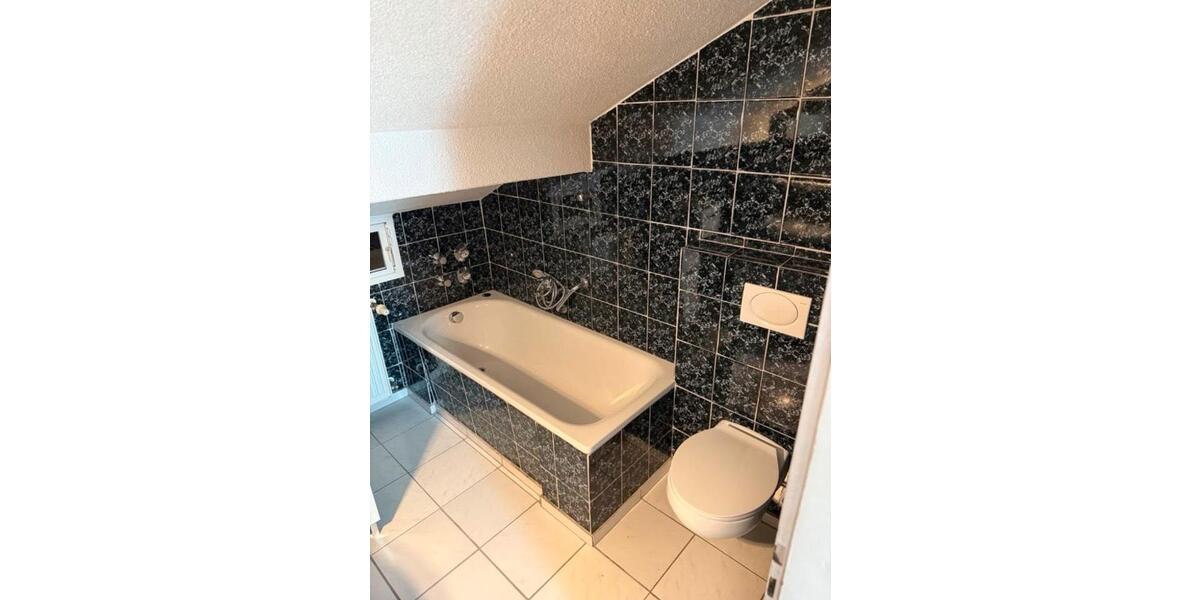 Dachgeschoßwohnung Prien am Chiemsee - 2 Zimmer, 45 m&sup2;, 800&euro; | Angebot:26230509