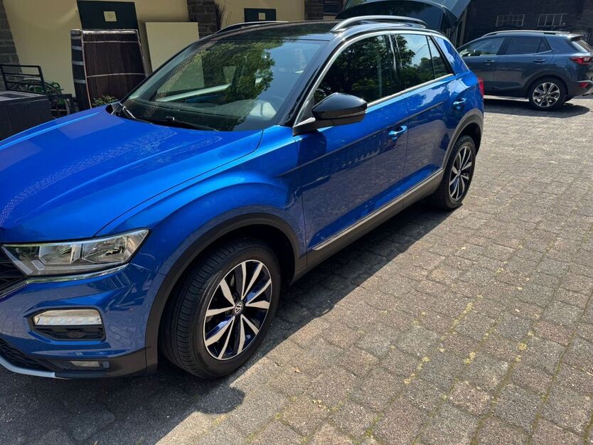 VW T-Roc 80.000 km 14.900 € Monschau 52156