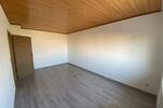 Reihenhaus Limeshain - 5 Zimmer, 180 m&sup2;, 1.400&euro; | Angebot:25441077