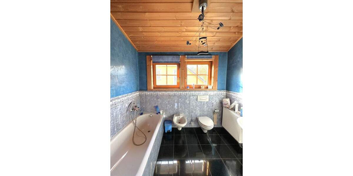 Einfamilienhaus Halver - 5 Zimmer, 129 m&sup2;, 239.700&euro; | Angebot:25744124
