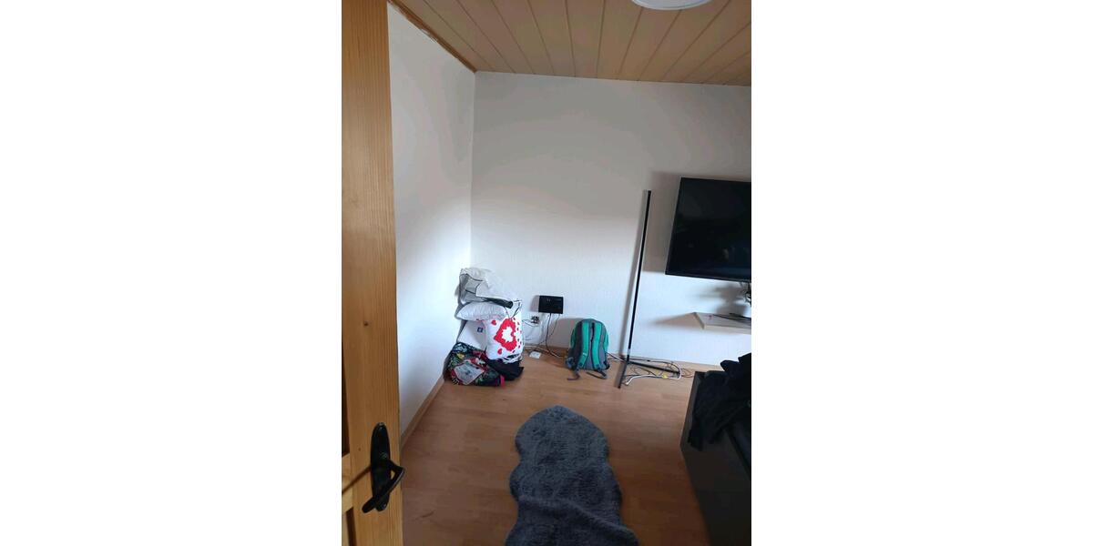 Dachgeschoßwohnung Kassel Fasanenhof - 2 Zimmer, 65 m&sup2;, 720&euro; | Angebot:26581593
