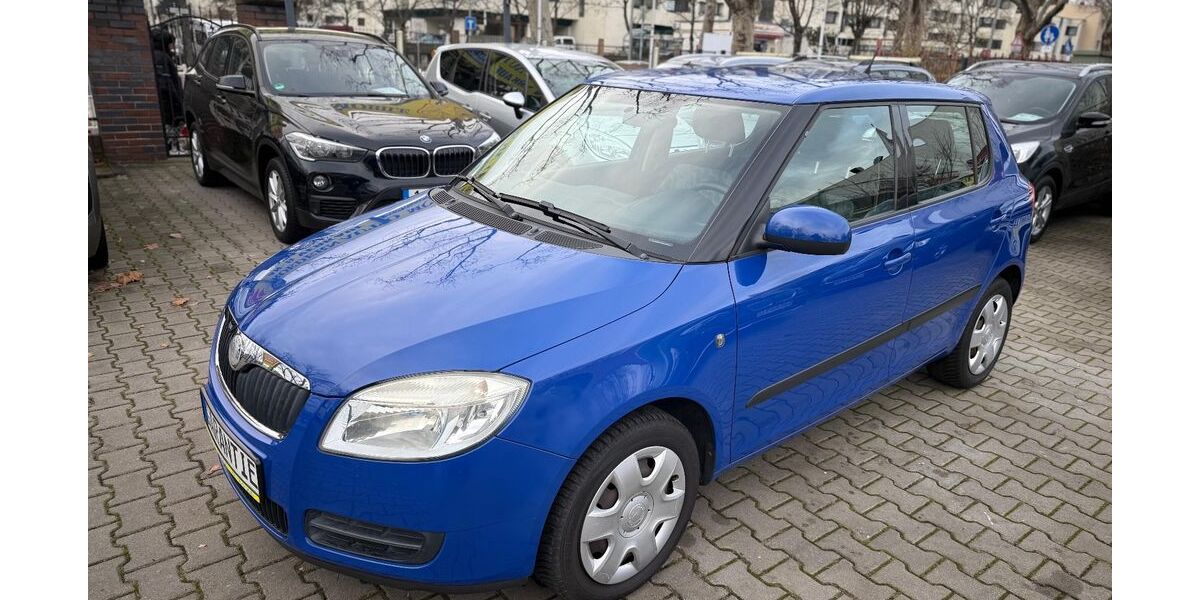 Skoda Fabia 108.500 km 3.890 € Berlin Wittenau -Reinickendorf 13407