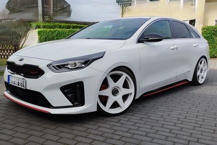 Kia pro ceed / ProCeed 103.000 km 14.990 &euro; Lindenberg 19322