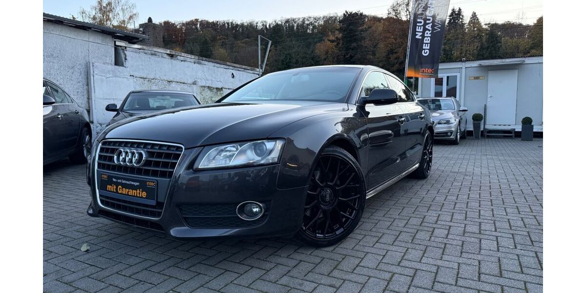 Audi A5 174.000 km 9.299 € Bonn 53179