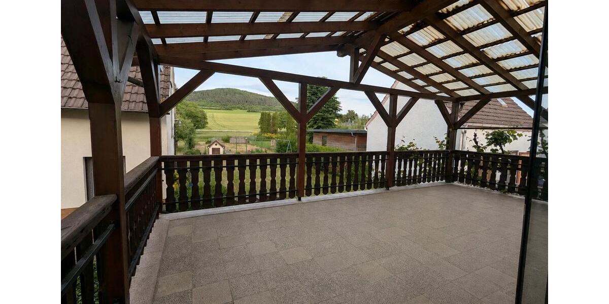 Einfamilienhaus Geisa - 7 Zimmer, 190 m&sup2;, 1.550&euro; | Angebot:27632824