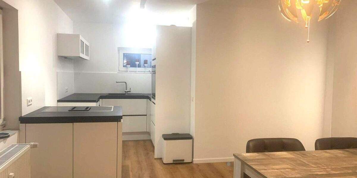 Penthousewohnung auf zwei Etagen mit großzügiger Terrasse 2 zimmer