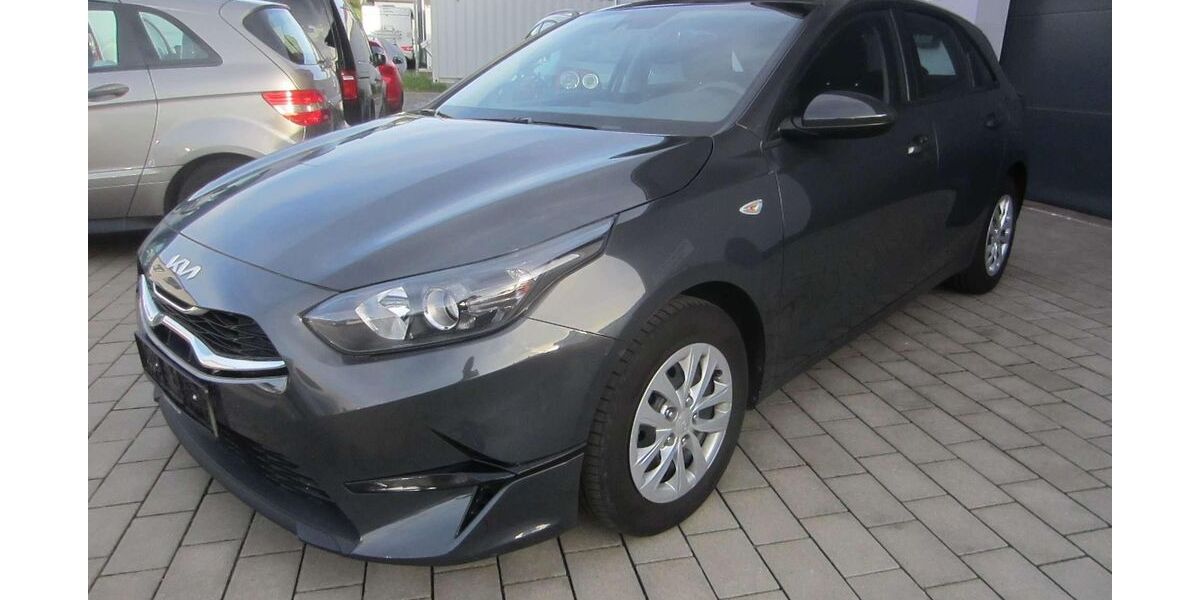 Kia ceed / Ceed 63.000 km 14.250 &euro; Erbach/ODW 64711