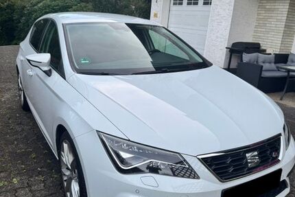 Seat Leon 68.000 km 16.900 € Kirchhundem 57399