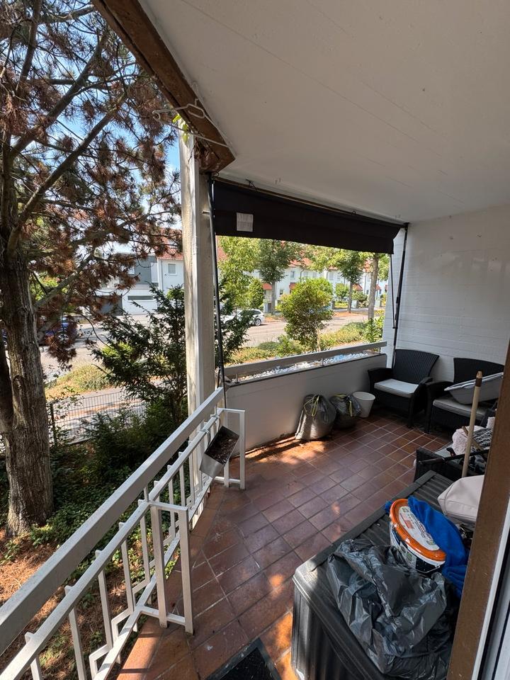 4-Zimmerwohnung Erdgeschoss mit Garage und Balkon !