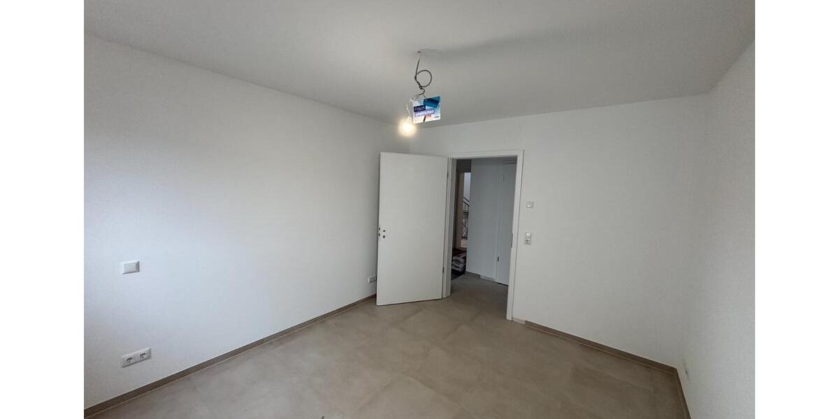Etagenwohnung Perl - 2 Zimmer, 81 m&sup2;, 1.310&euro; | Angebot:25054795