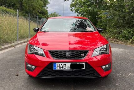 Seat Leon 157.027 km 8.799 € Hammelburg 97762