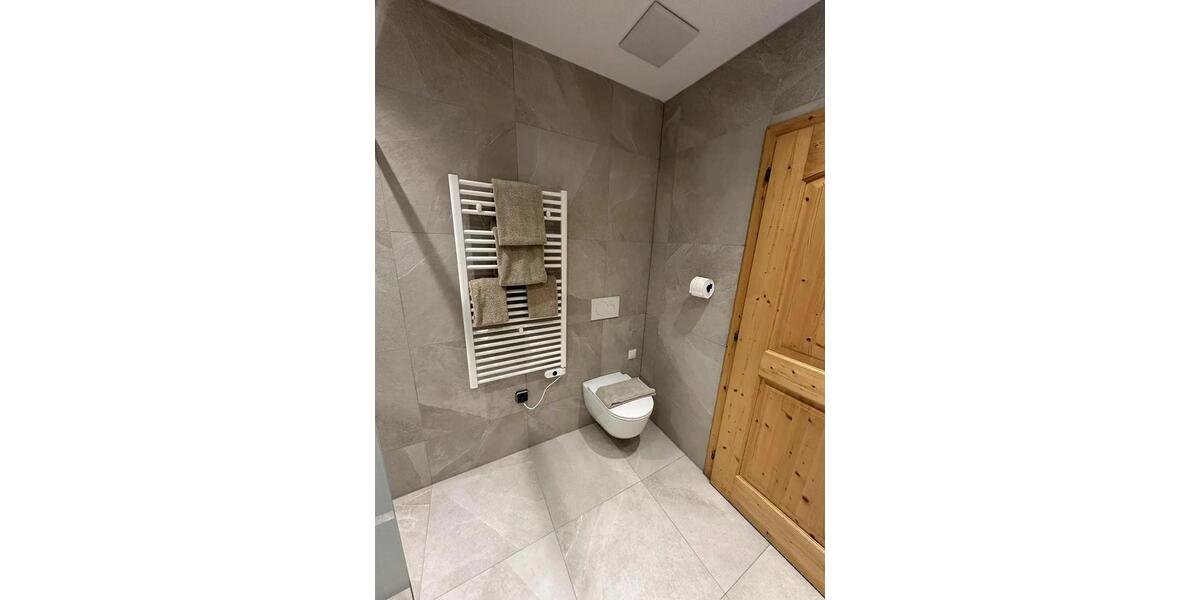 Mehrfamilienhaus, Wohnhaus Garmisch-Partenkirchen Breitenau - 8 Zimmer, 283 m&sup2;, 940.000&euro; | Angebot:23395212
