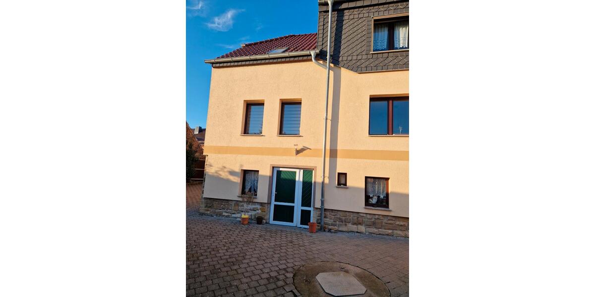 Einfamilienhaus An der Schmücke - 7 Zimmer, 173 m&sup2;, 185.000&euro; | Angebot:27018999