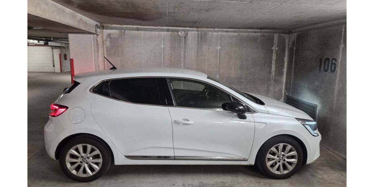 Renault Clio 18.000 km 14.990 &euro; Babenhausen 64832