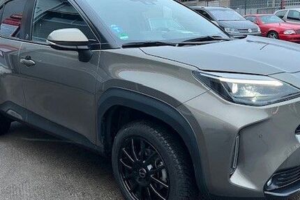 Toyota Yaris 43.899 km 19.800 &euro; Berlin 13581