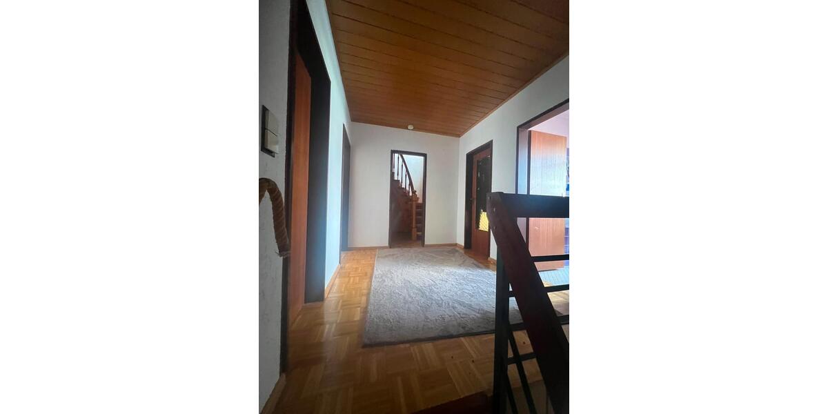 Reihenhaus Achim - 6 Zimmer, 155 m&sup2;, 360.000&euro; | Angebot:27081129