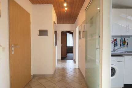 Wohnung Siegsdorf - 3 Zimmer, 70 m&sup2;, 900&euro; | Angebot:27324589