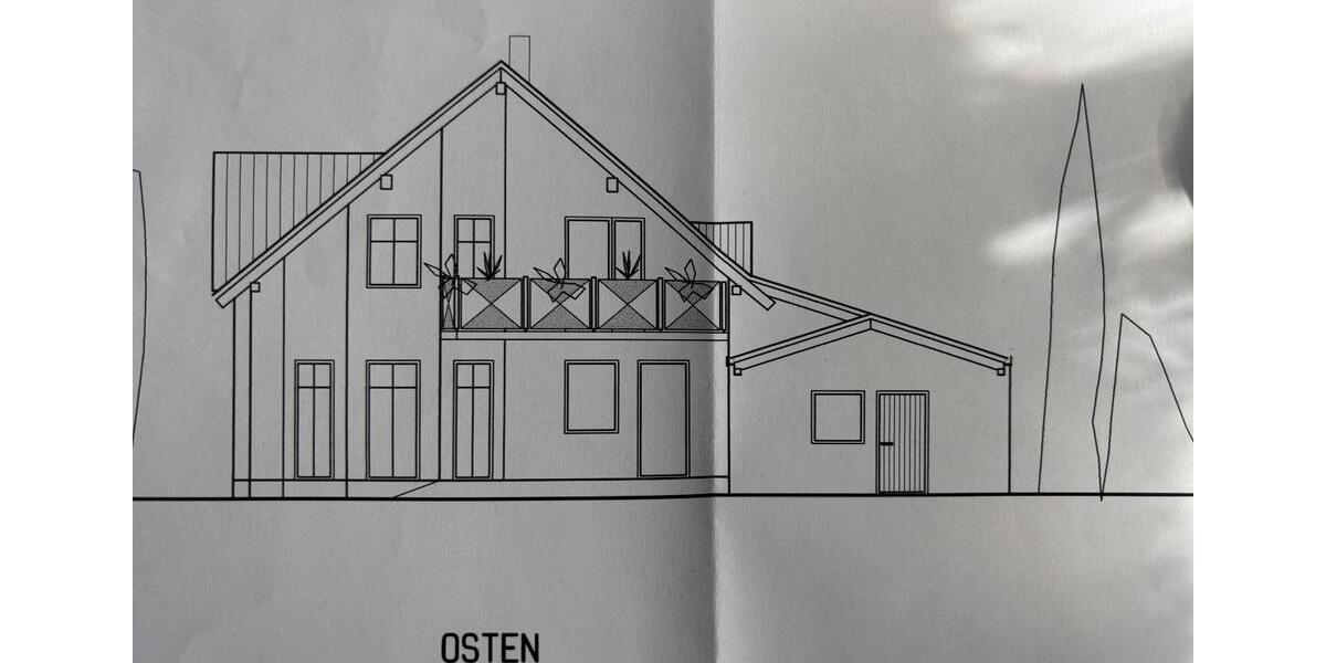 Einfamilienhaus Essingen - 8 Zimmer, 202 m&sup2;, 2.200&euro; | Angebot:26424935